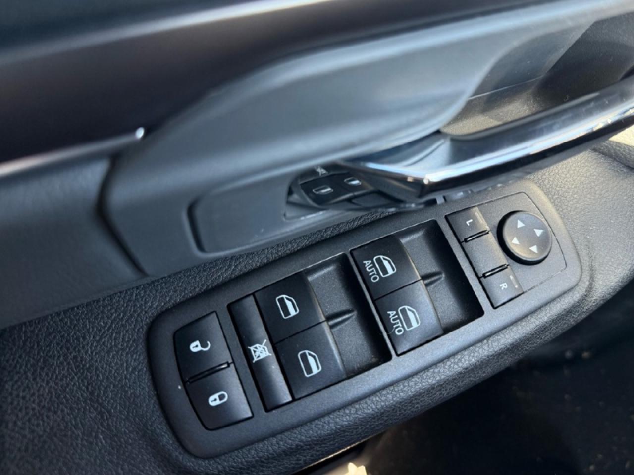 2022 RAM 1500 Classic SLT  - Aluminum Wheels -  Fog Lamps Photo