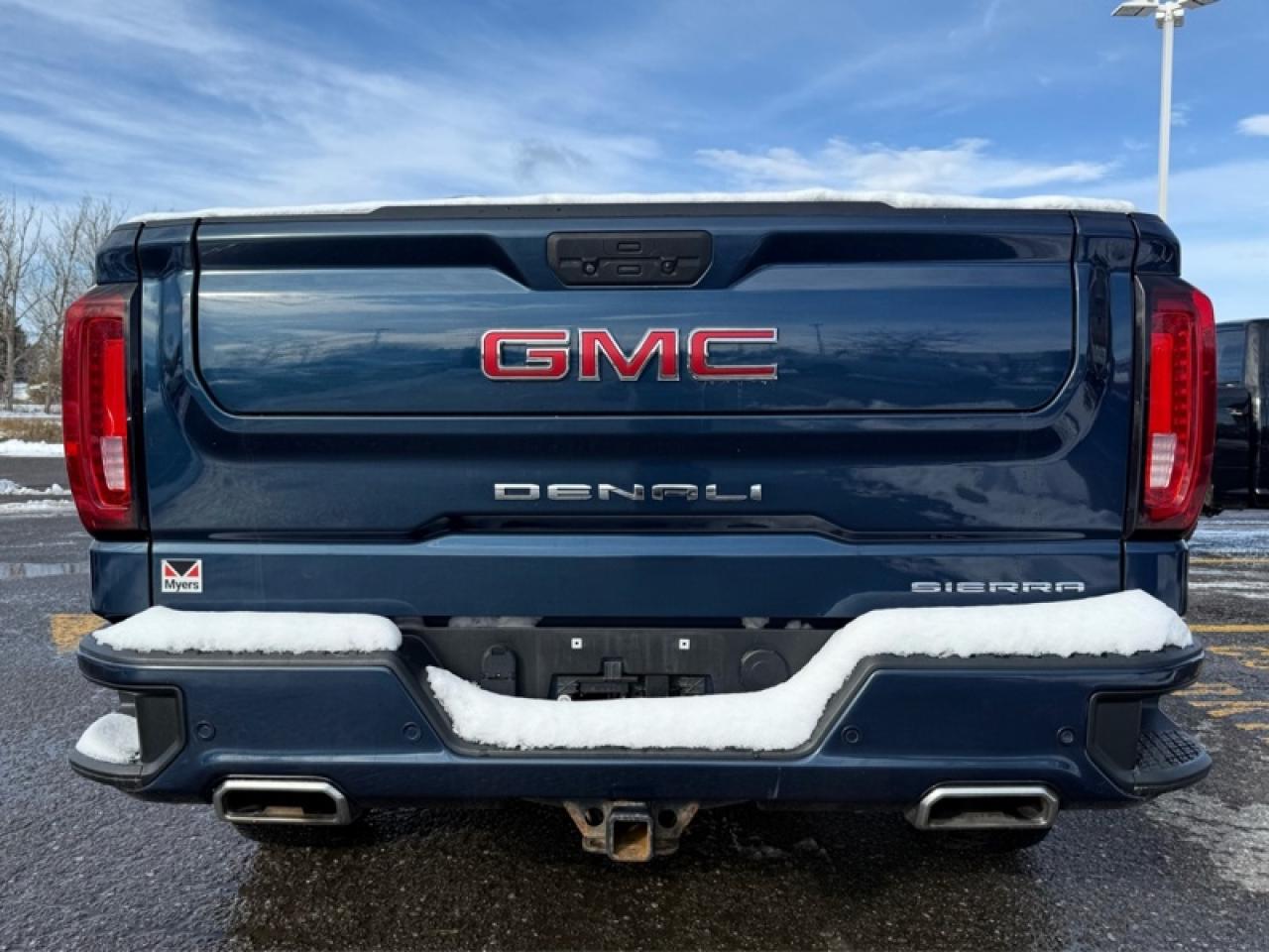 2022 GMC Sierra 1500 Limited Denali  - Navigation Photo