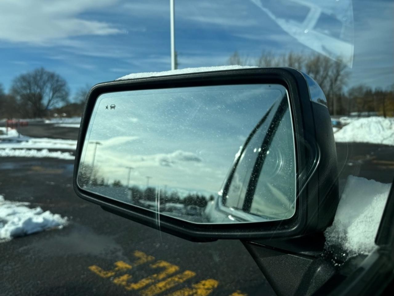 2022 GMC Sierra 1500 Limited Denali  - Navigation Photo