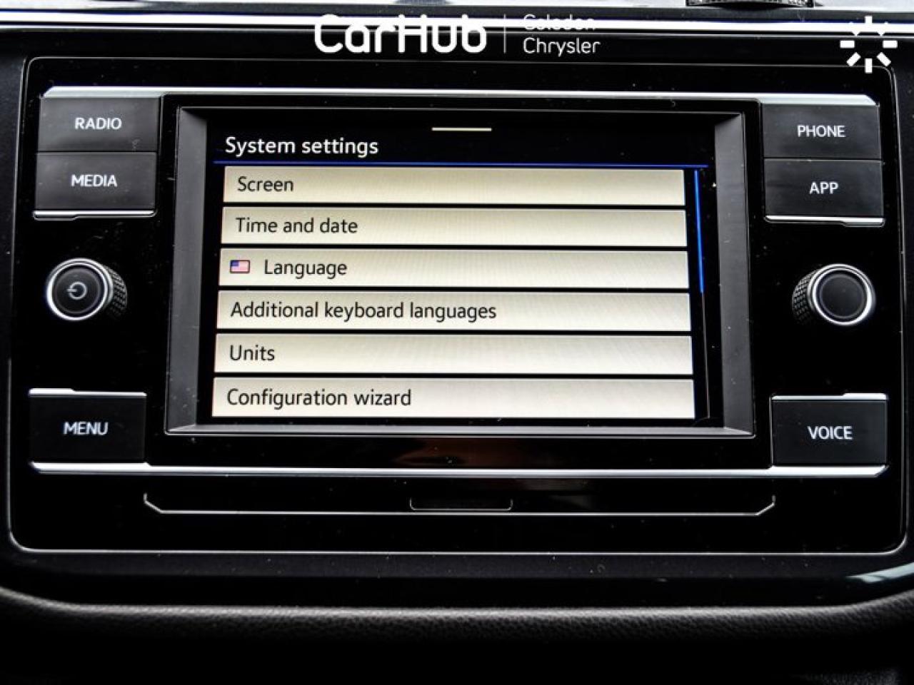 2022 Volkswagen Tiguan Trendline 4Motion Heated Front Seats Apple Carpayl 17"Alloy Photo