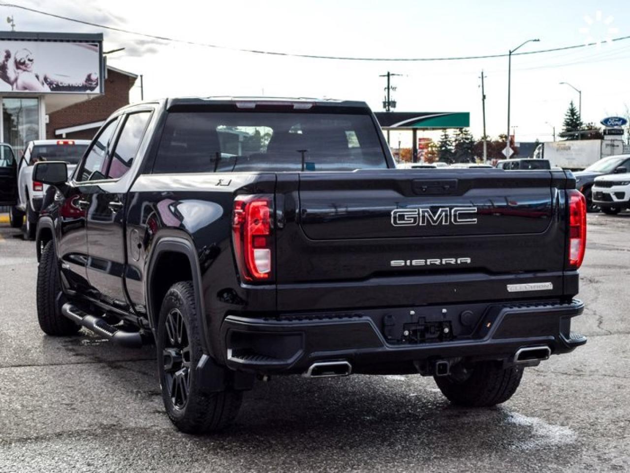 2023 GMC Sierra 1500 Elevation 4WD Crew Cab 157" 5.3L Multi Pro Tailgate Remote Start Photo