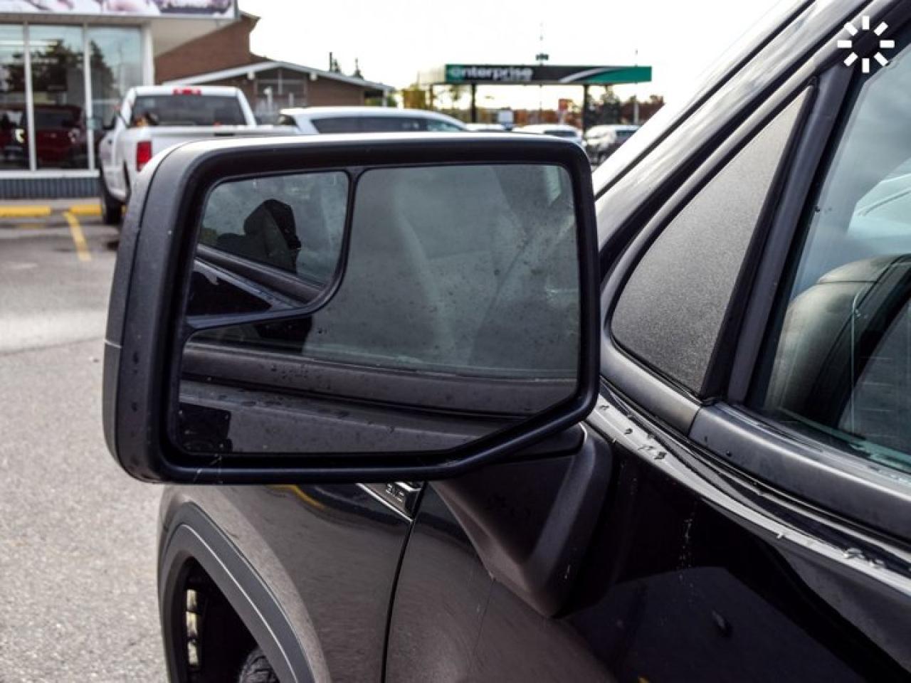 2023 GMC Sierra 1500 Elevation 4WD Crew Cab 157" 5.3L Multi Pro Tailgate Remote Start Photo