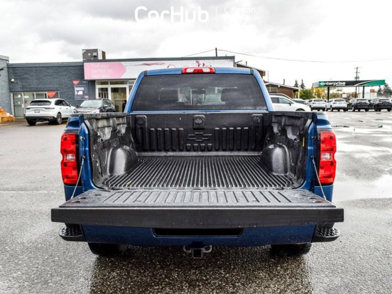 2017 Chevrolet Silverado 1500 LT4WD Crew Cab 143.5" 5.3L 6 Passenger Navi Heated front Seats Photo