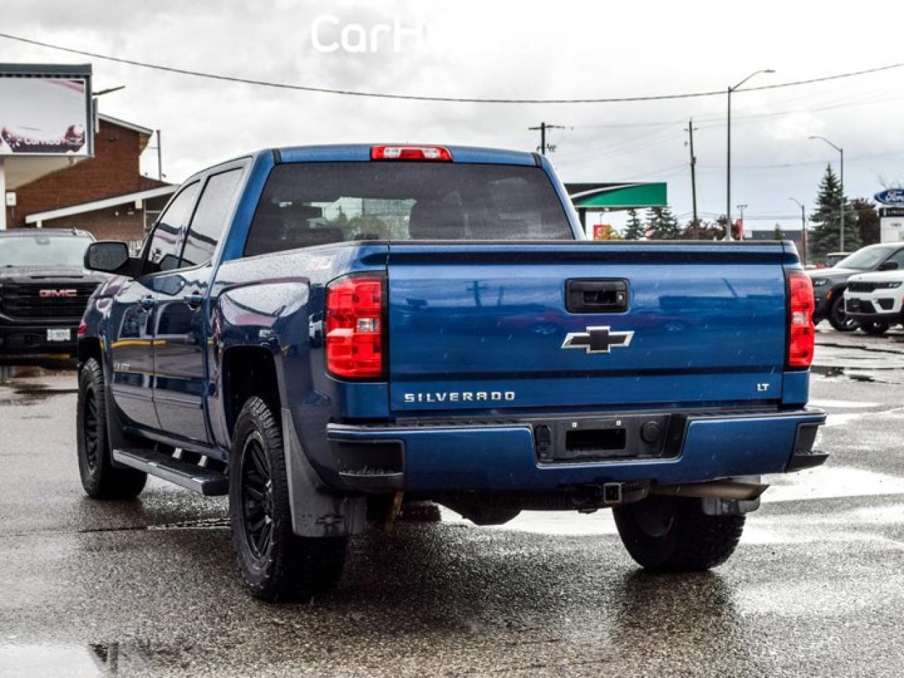 2017 Chevrolet Silverado 1500 LT4WD Crew Cab 143.5" 5.3L 6 Passenger Navi Heated front Seats Photo