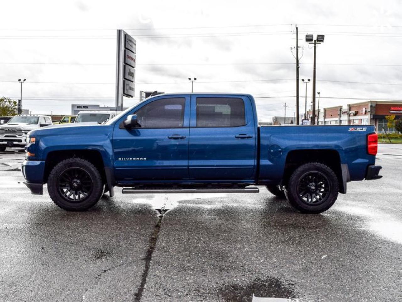 2017 Chevrolet Silverado 1500 LT4WD Crew Cab 143.5" 5.3L 6 Passenger Navi Heated front Seats Photo