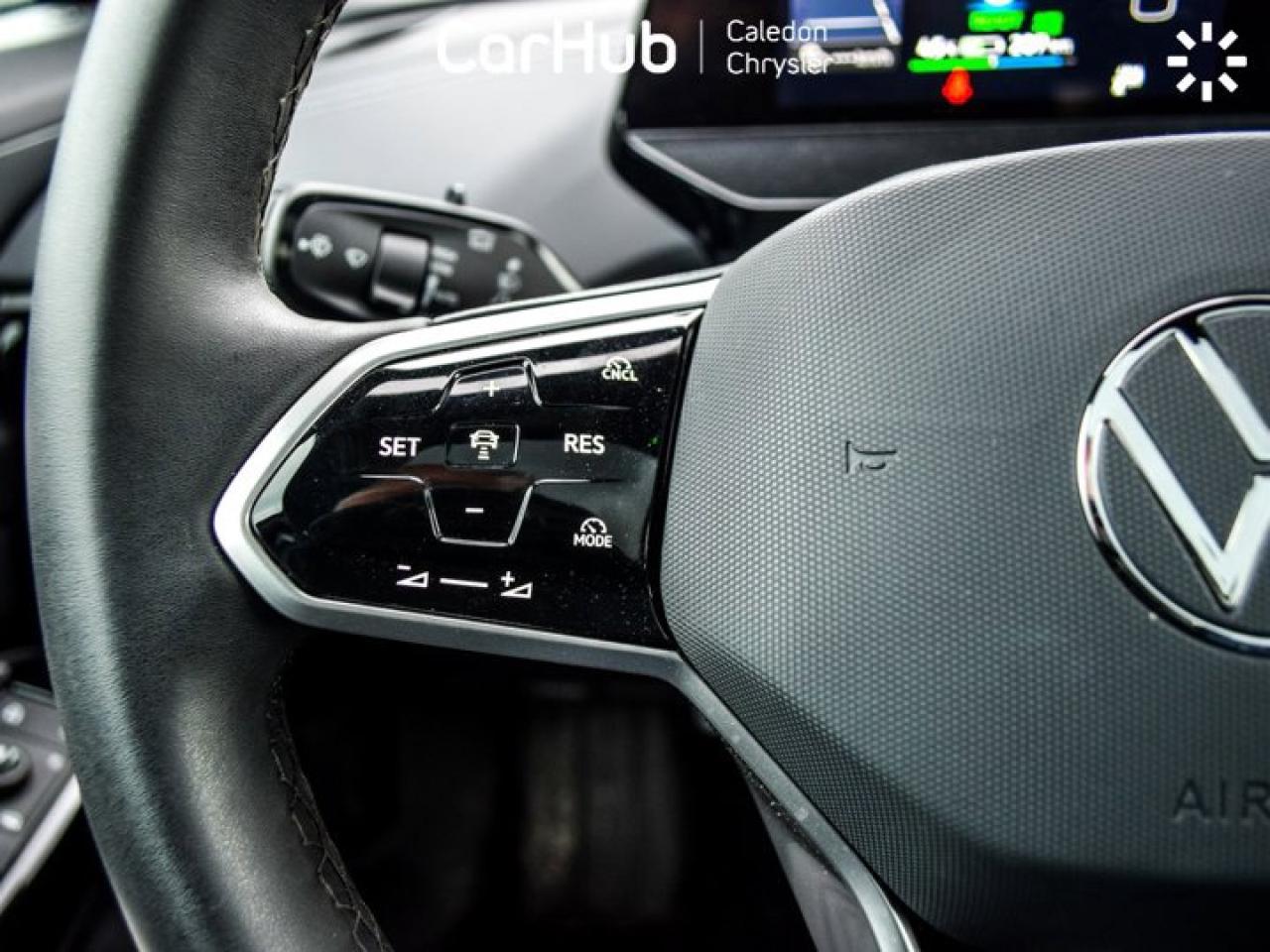 2024 Volkswagen ID.4 Pro S AWD Only 7624 Km Pano roof 12.9"Display Blind Spot 21"Alloy Rims Photo