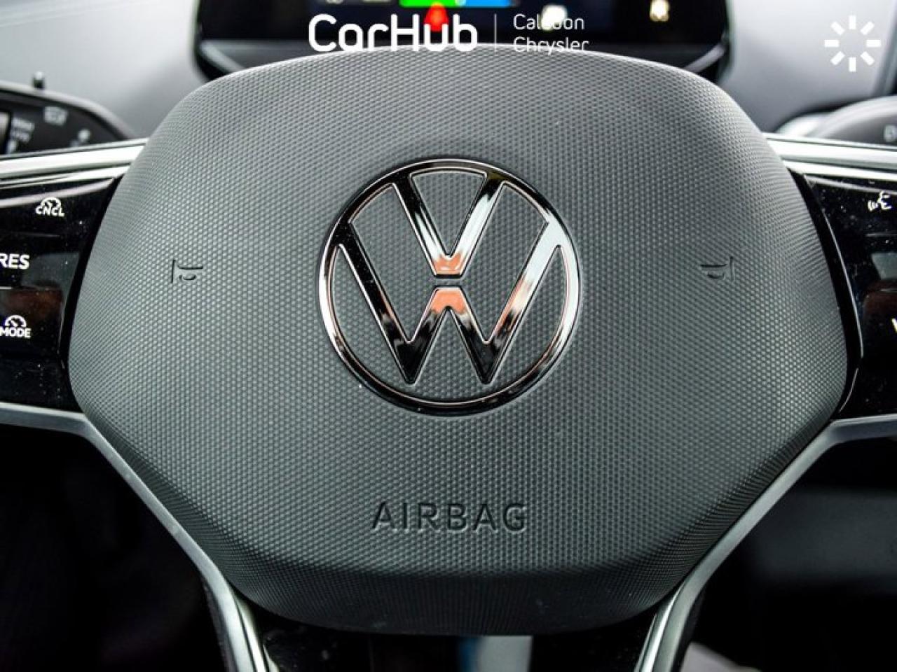 2024 Volkswagen ID.4 Pro S AWD Only 7624 Km Pano roof 12.9"Display Blind Spot 21"Alloy Rims Photo