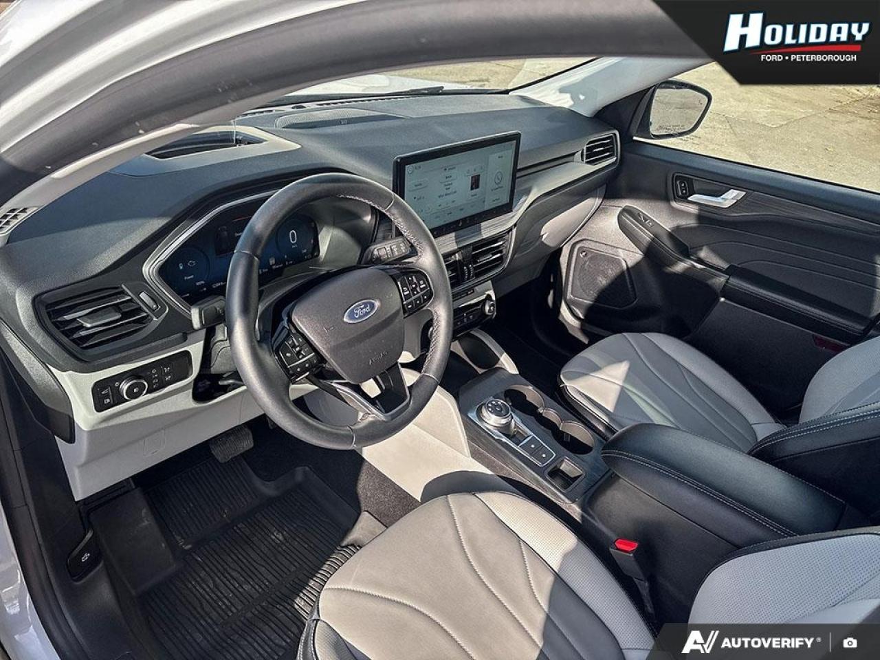 2025 Ford Escape PHEV Photo