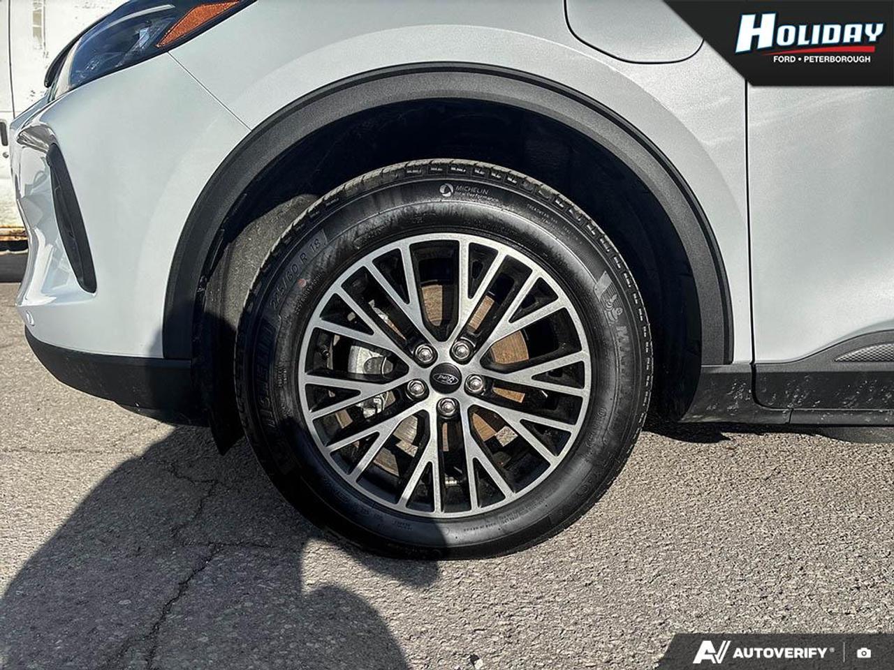 2025 Ford Escape PHEV Photo