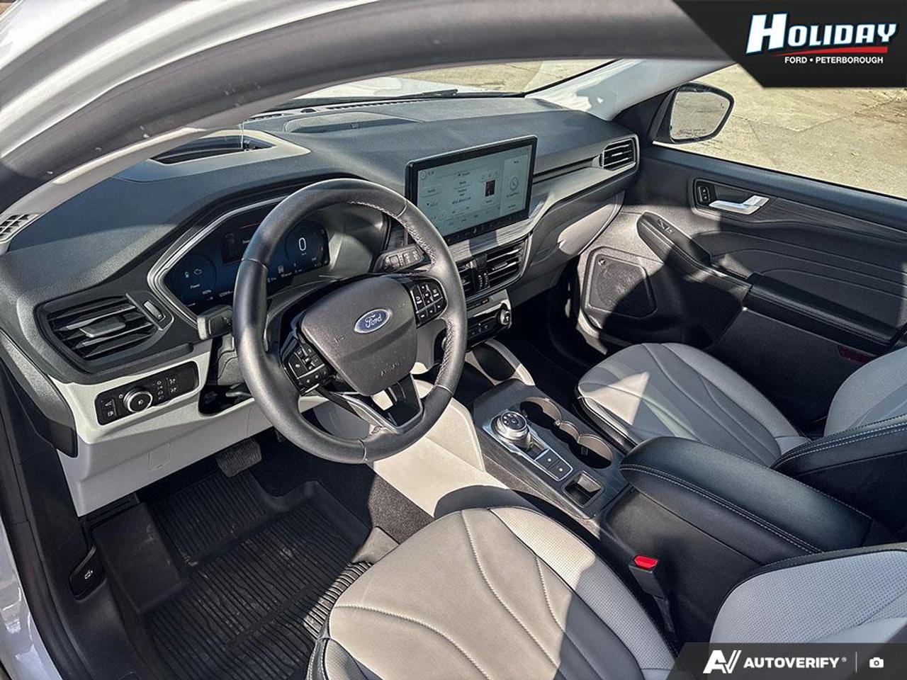 2025 Ford Escape PHEV Photo