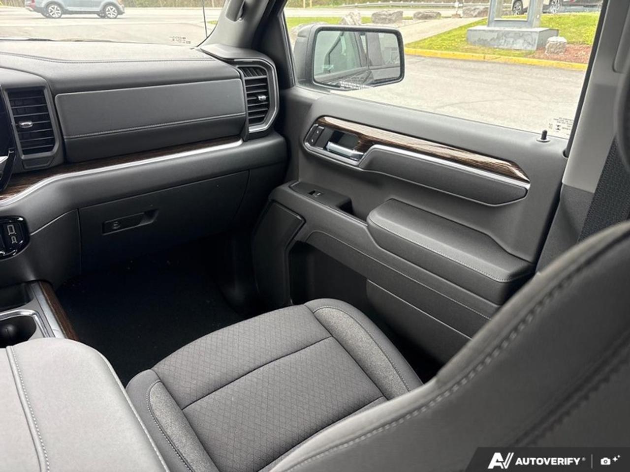 2026 GMC Sierra 1500 ELEVATION Photo