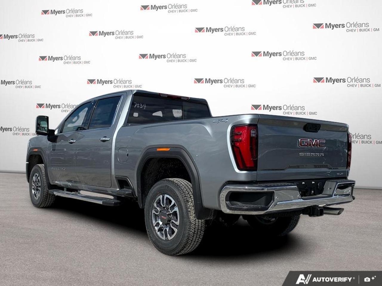 2026 GMC Sierra 3500 HD SLT  - Leather Seats Photo2