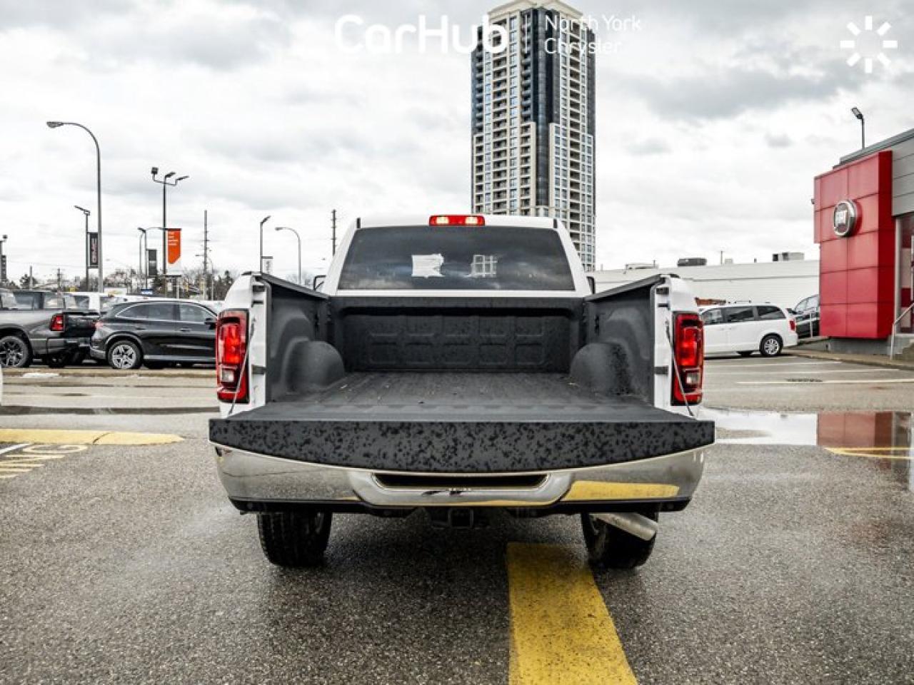 2025 RAM 2500 Big Horn 4x4 Crew Cab 6'4" Box 12'' Screen Navi Remote Start Alpine Audio Photo