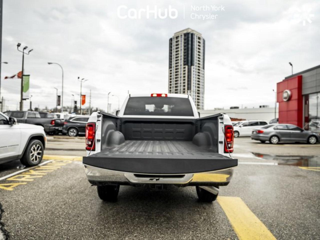 2025 RAM 2500 Big Horn 4x4 Crew Cab 6'4" Box 12'' Screen Navi Remote Start Alpine Audio Photo