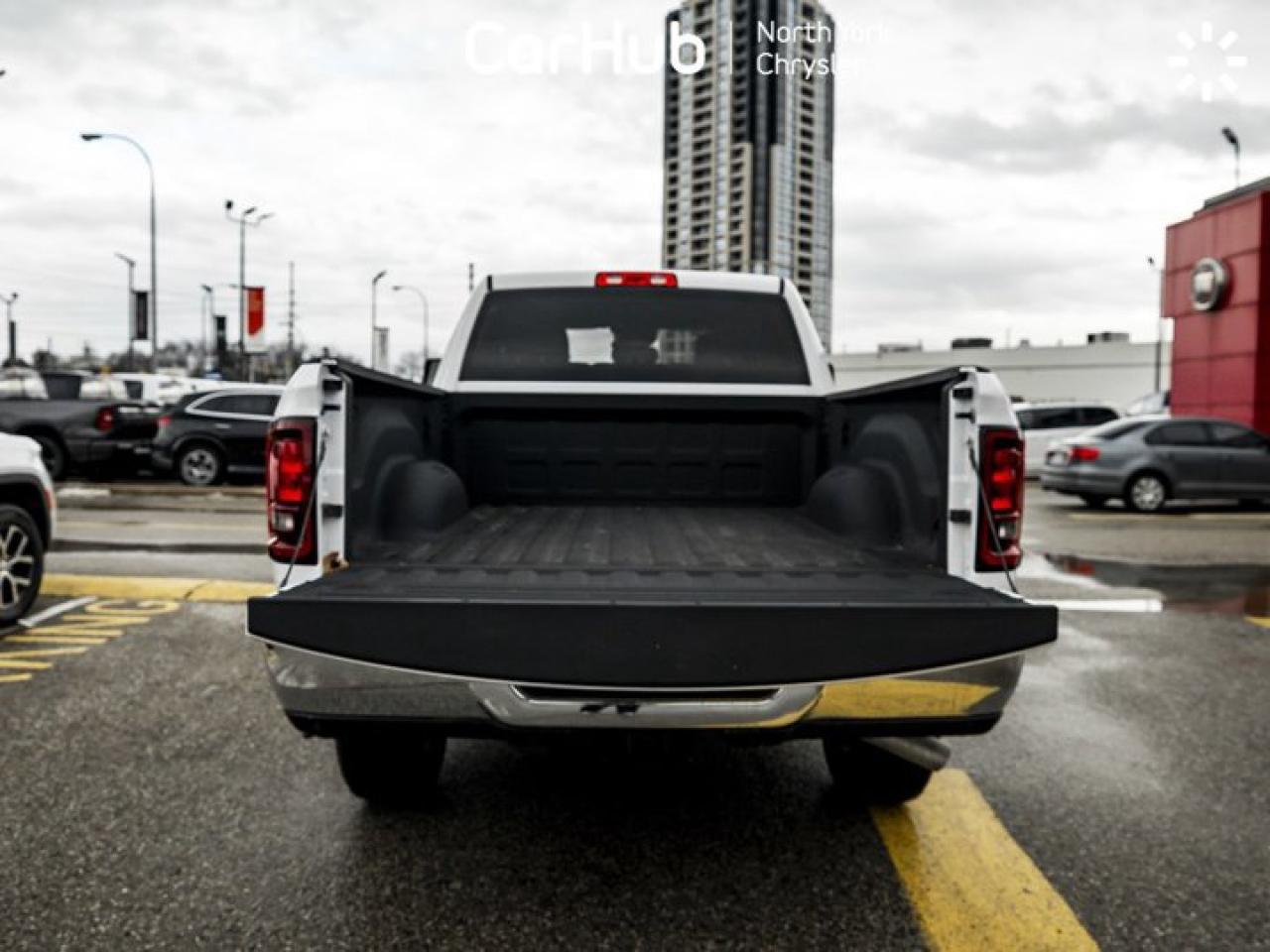 2025 RAM 2500 Big Horn 4x4 Crew Cab 6'4" Box 12'' Screen Navi Remote Start Alpine Audio Photo