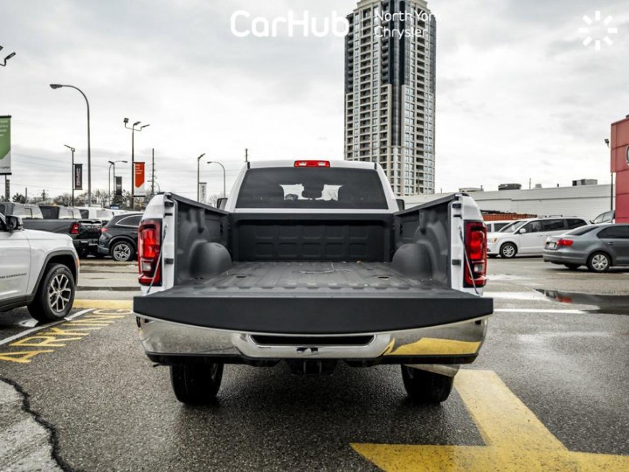 2025 RAM 3500 Big Horn 4x4 Crew Cab 8' Box 12'' Screen Navi  5th Wheel & Gooseneck Towing Prep Group Photo