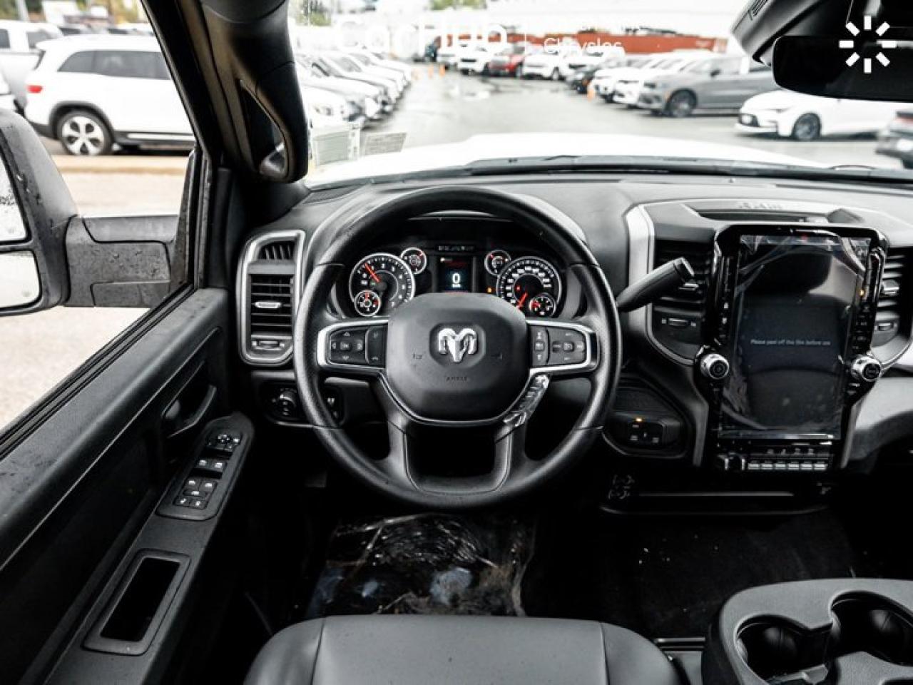 2025 RAM 3500 Tradesman 4x4 Crew Cab 8' Box Navi 18'' Wheels  Uconnect 5 ACC Photo