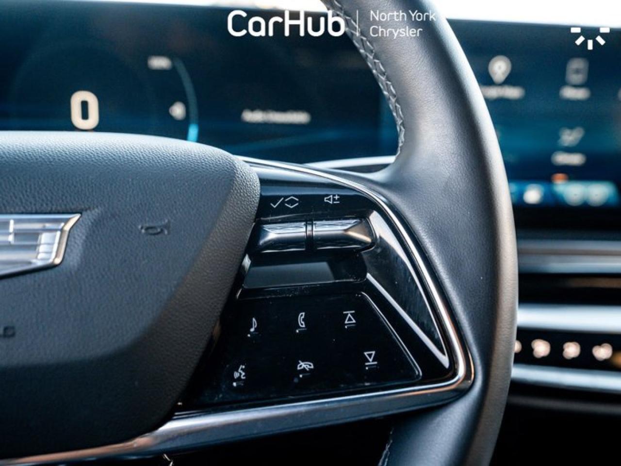 2024 Cadillac LYRIQ Tech Panoroof Heated Seats Navi Apple CarPlay Android Auto Remote Start Photo