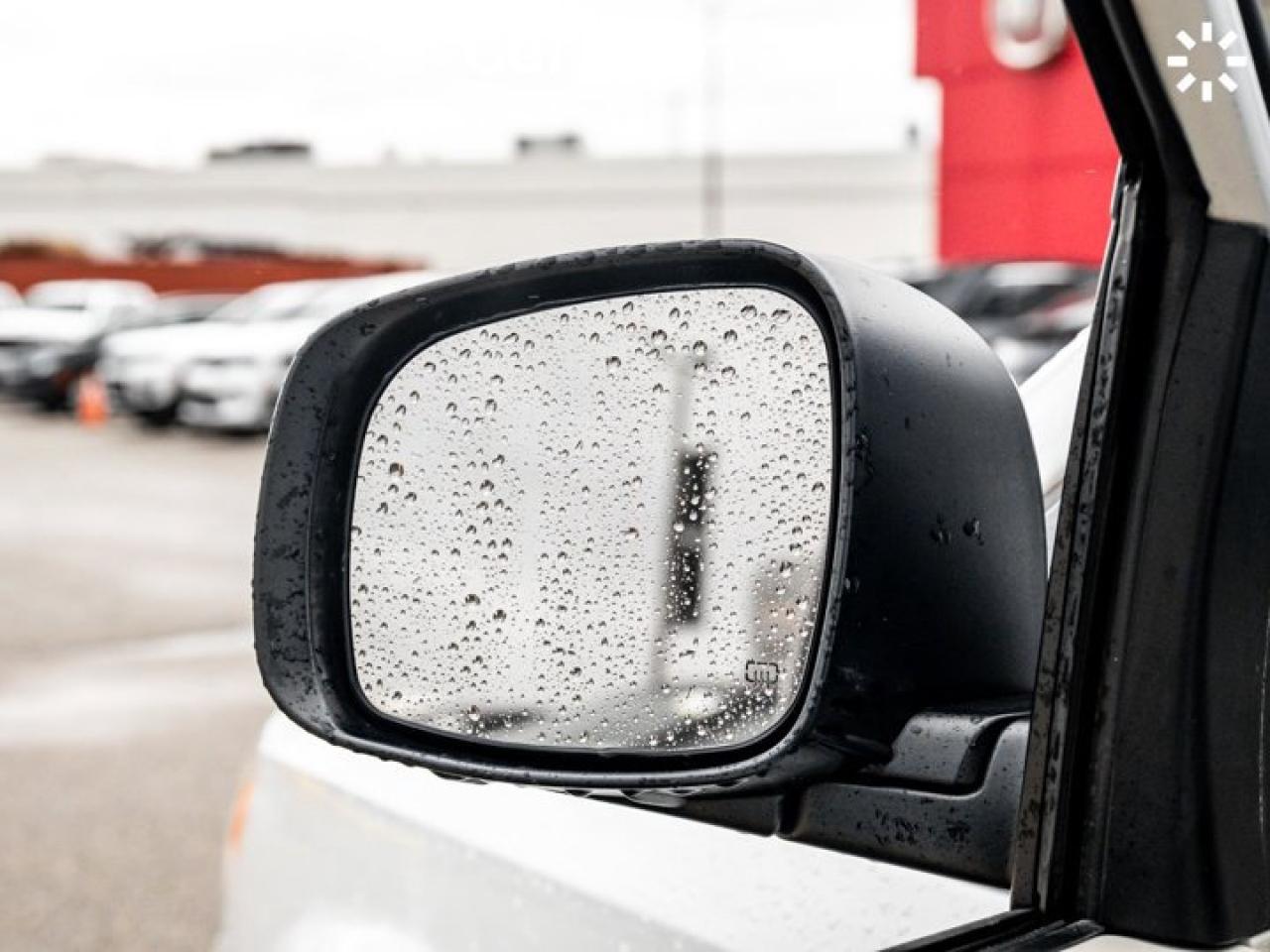 2017 Dodge Grand Caravan Canada Value Package SE Plus Package  Bluetooth Photo