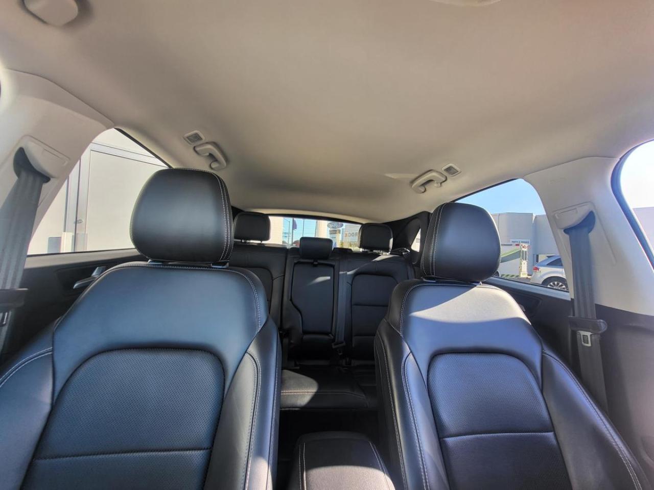 2022 Ford Escape Titanium AWD Photo