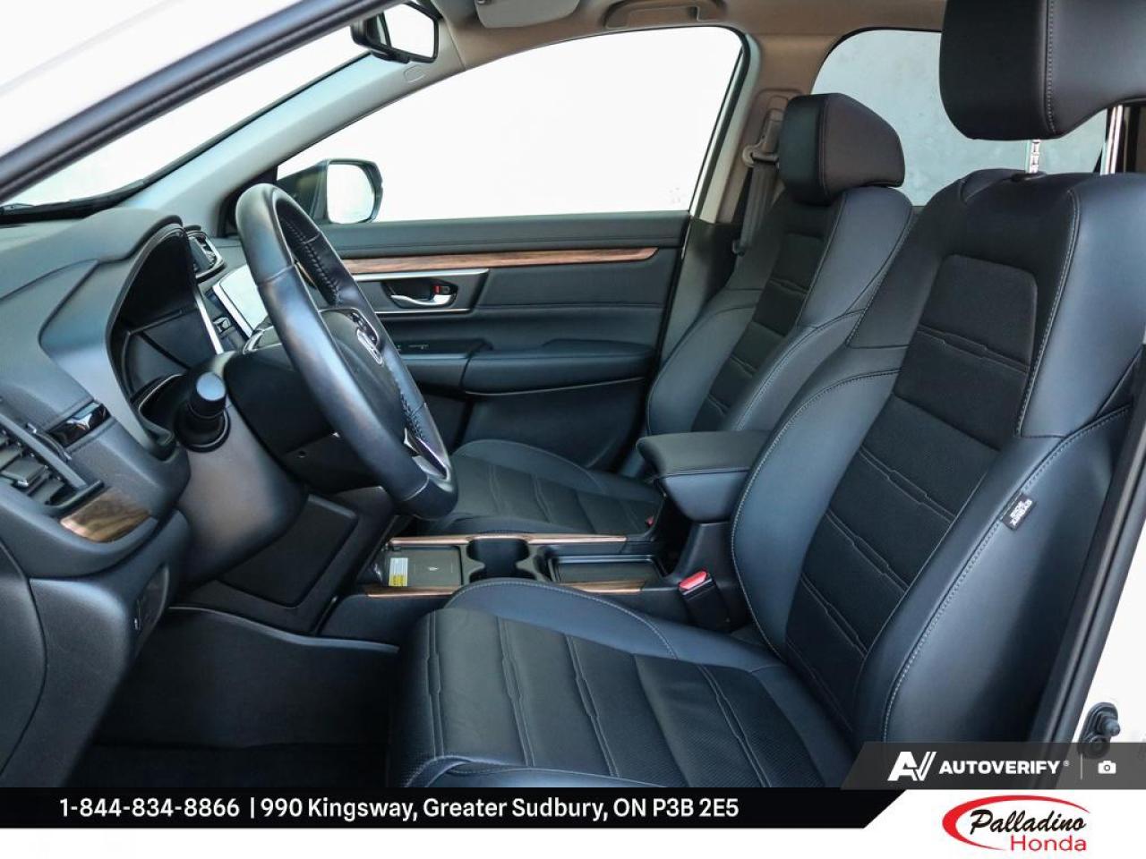 2022 Honda CR-V Touring Photo