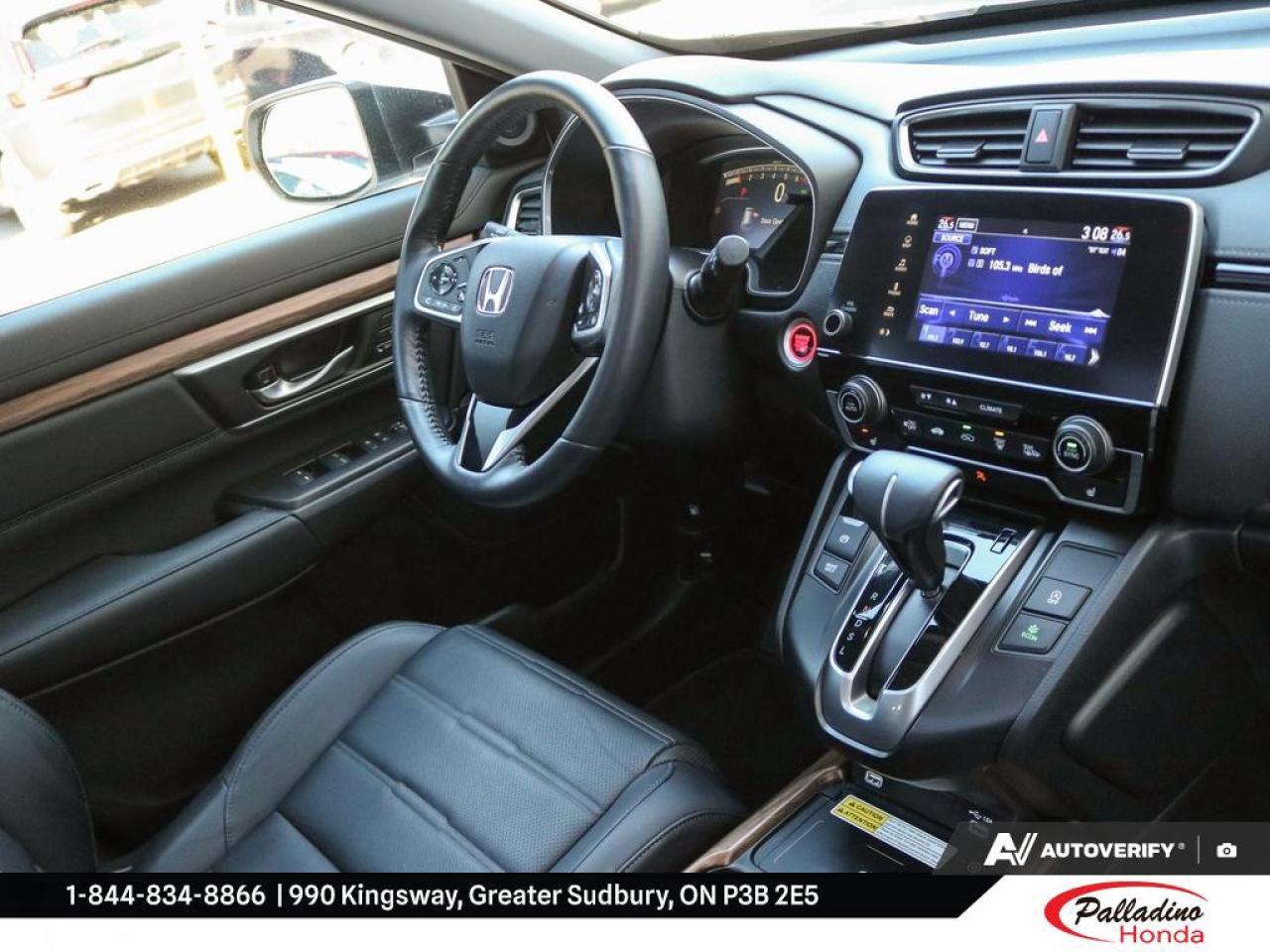 2022 Honda CR-V Touring Photo