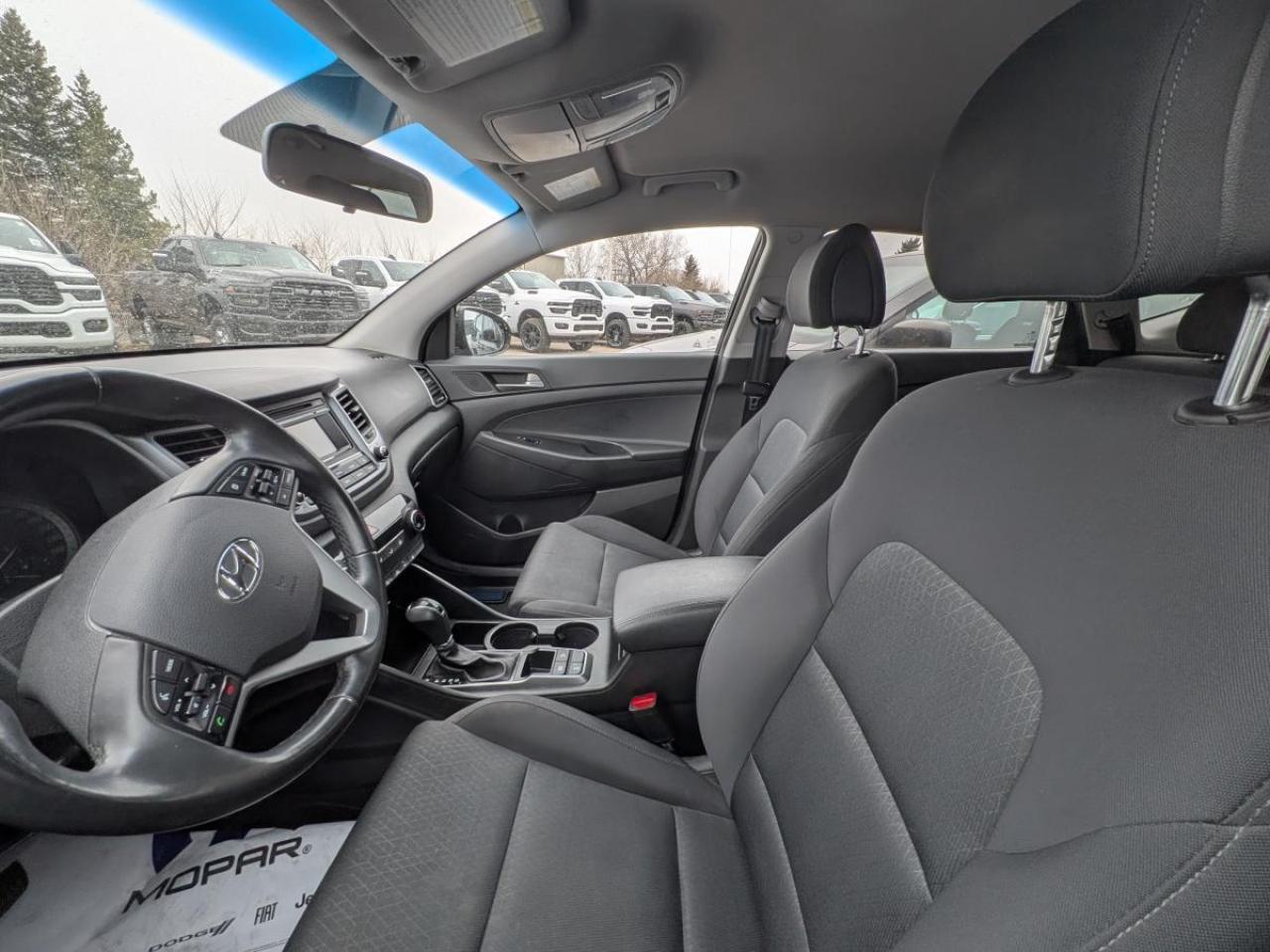 2017 Hyundai Tucson AWD 4DR 2.0L PREMIUM Photo