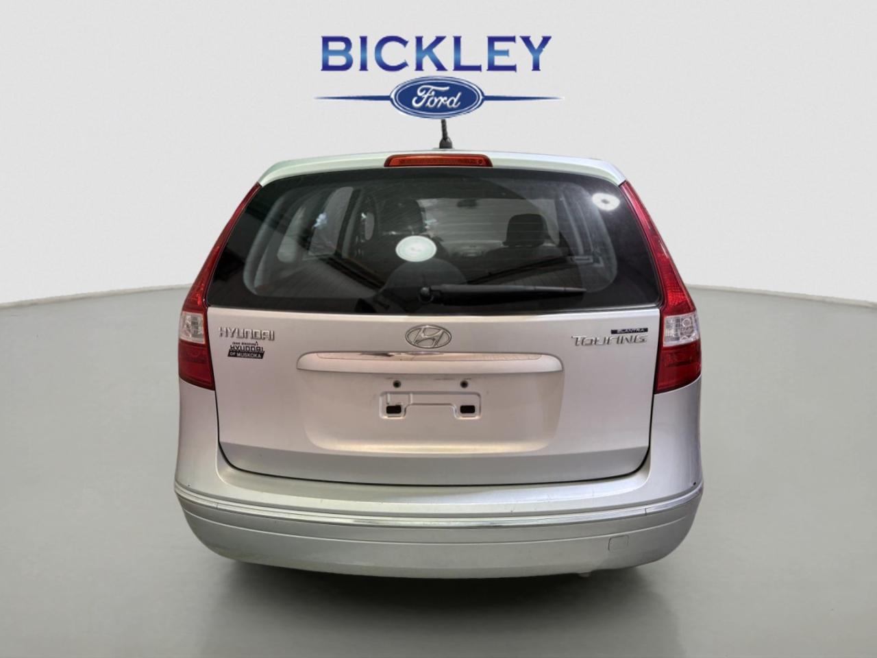 2010 Hyundai Elantra Touring GL Photo3