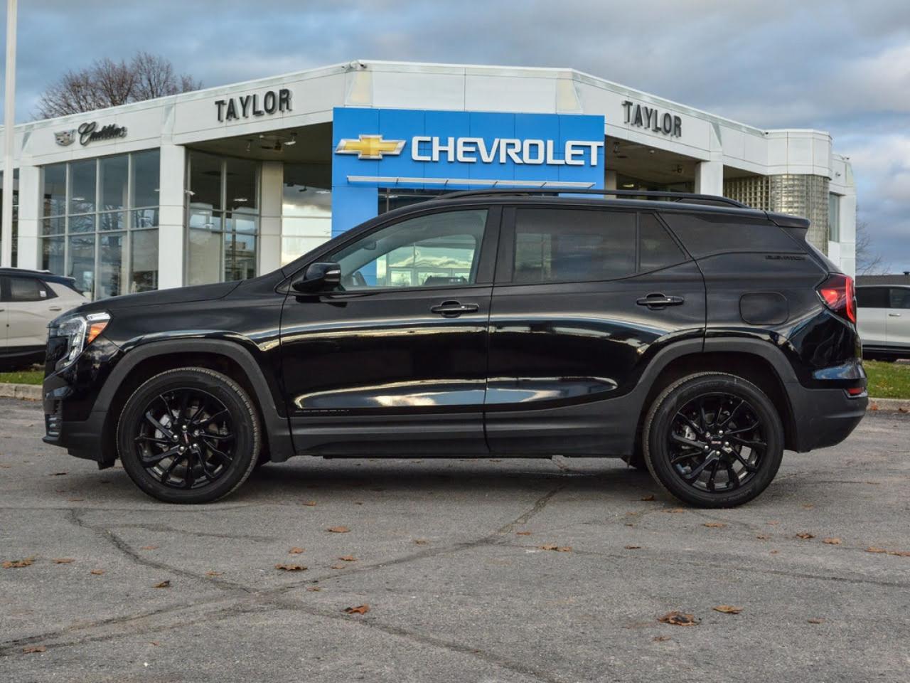 2024 GMC Terrain SLE Photo