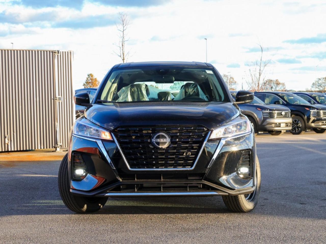 2025 Nissan Kicks Play S  - Apple CarPlay -  Android Auto Photo