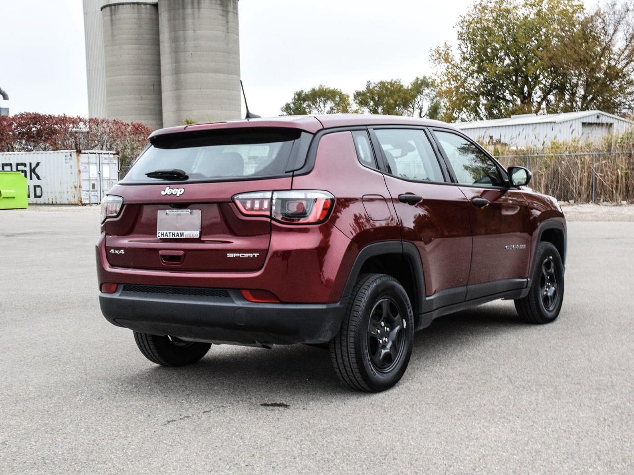 2022 Jeep Compass sport 4x4 Photo