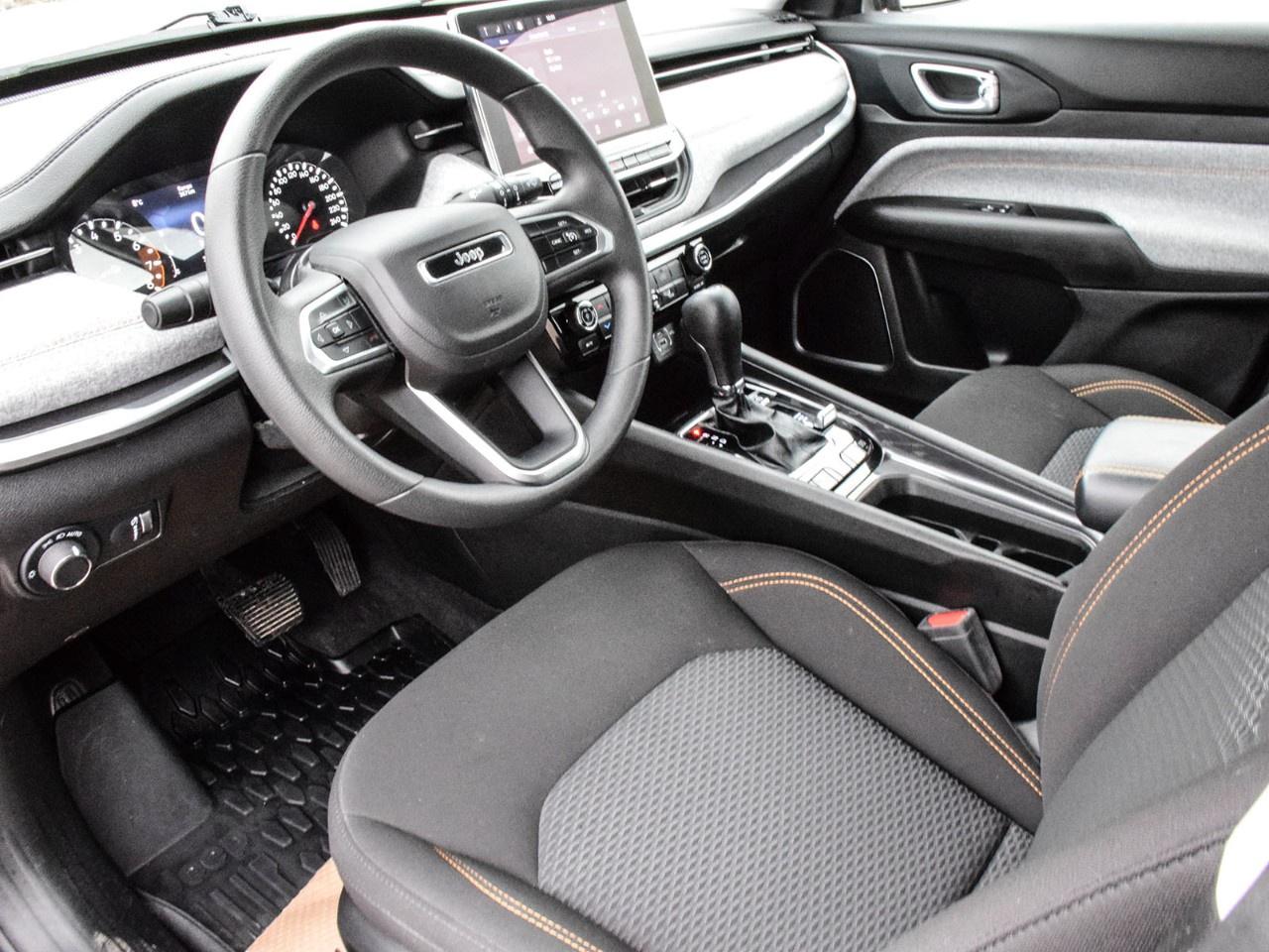 2022 Jeep Compass sport 4x4 Photo