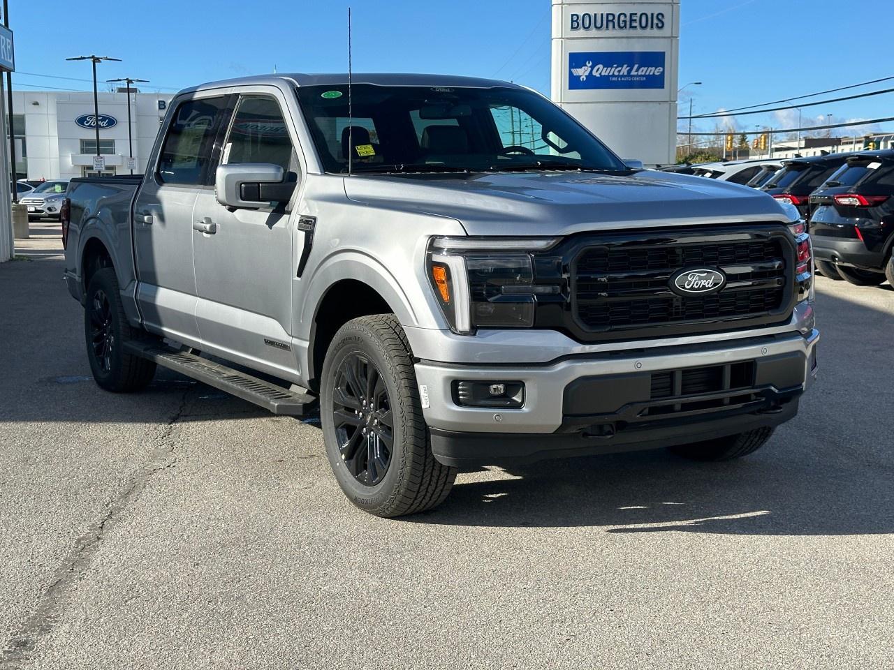 2025 Ford F-150 Lariat 4WD SuperCrew 5.5' Box Photo3