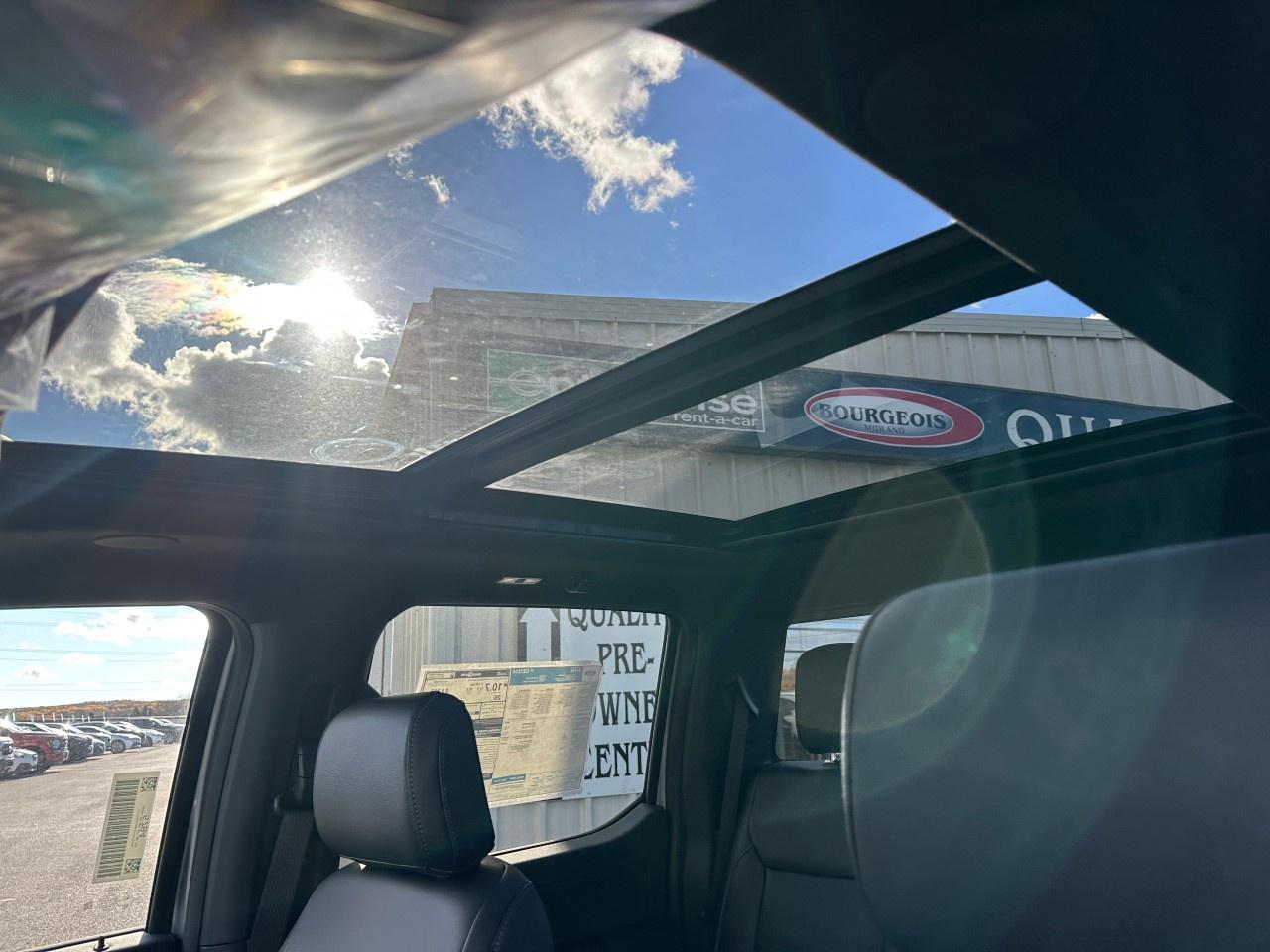 2025 Ford F-150 Lariat 4WD SuperCrew 5.5' Box Photo