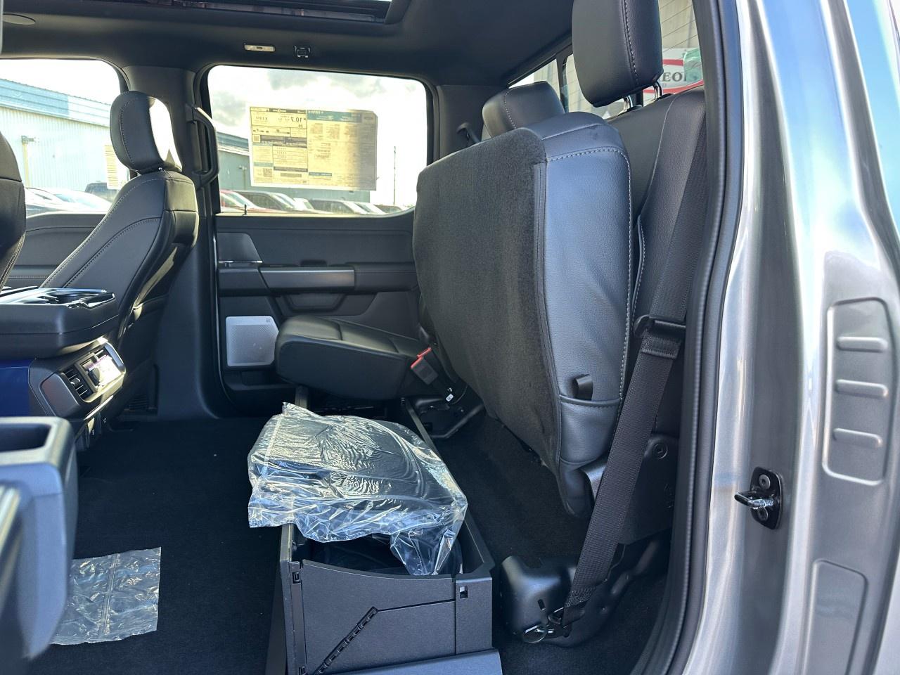 2025 Ford F-150 Lariat 4WD SuperCrew 5.5' Box Photo