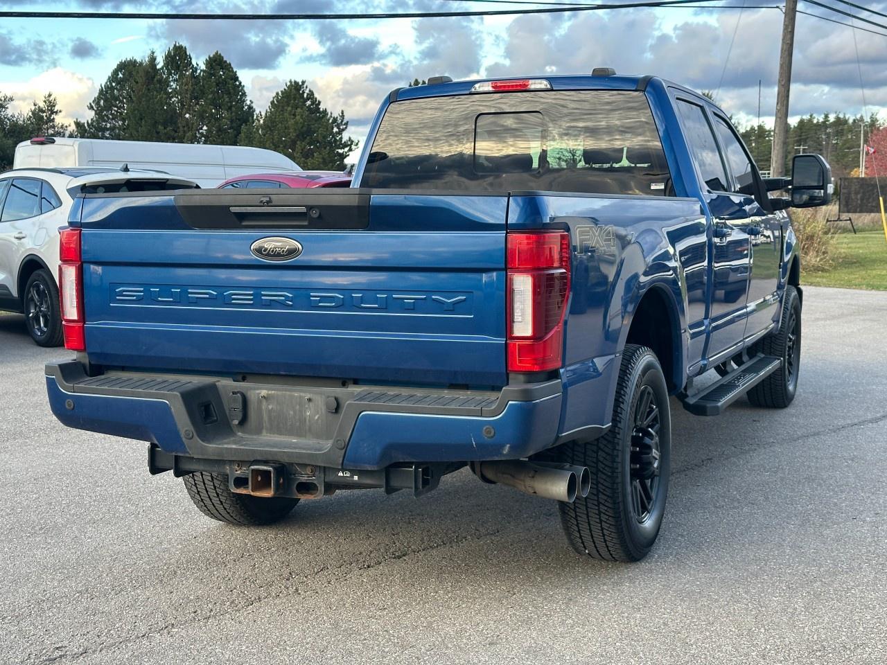 2022 Ford F-350 Super Duty SRW LARIAT 4WD SuperCab 6.75' Box Photo