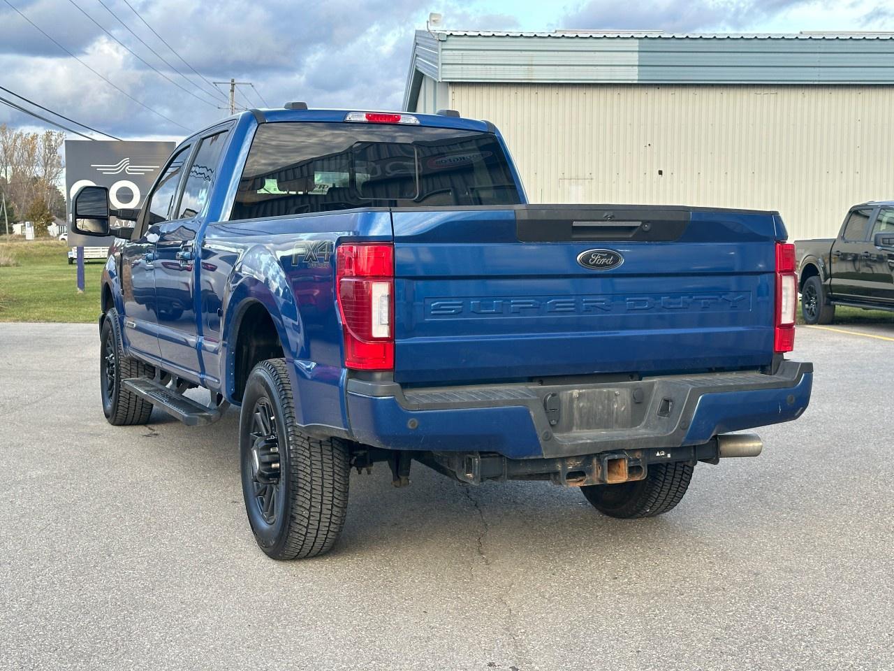 2022 Ford F-350 Super Duty SRW LARIAT 4WD SuperCab 6.75' Box Photo