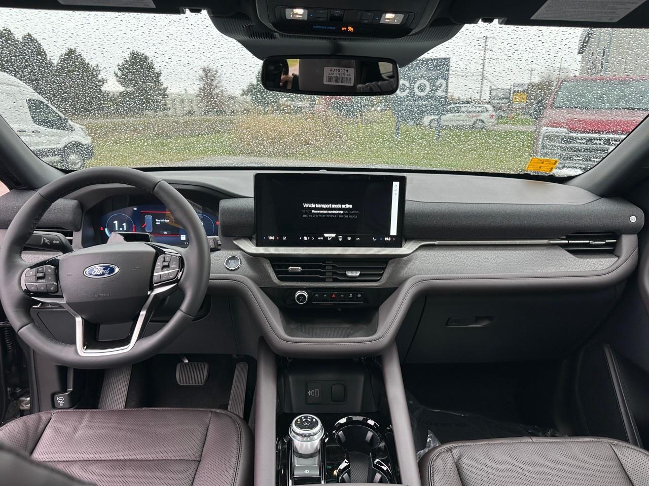 2026 Ford Explorer Platinum 4WD Photo