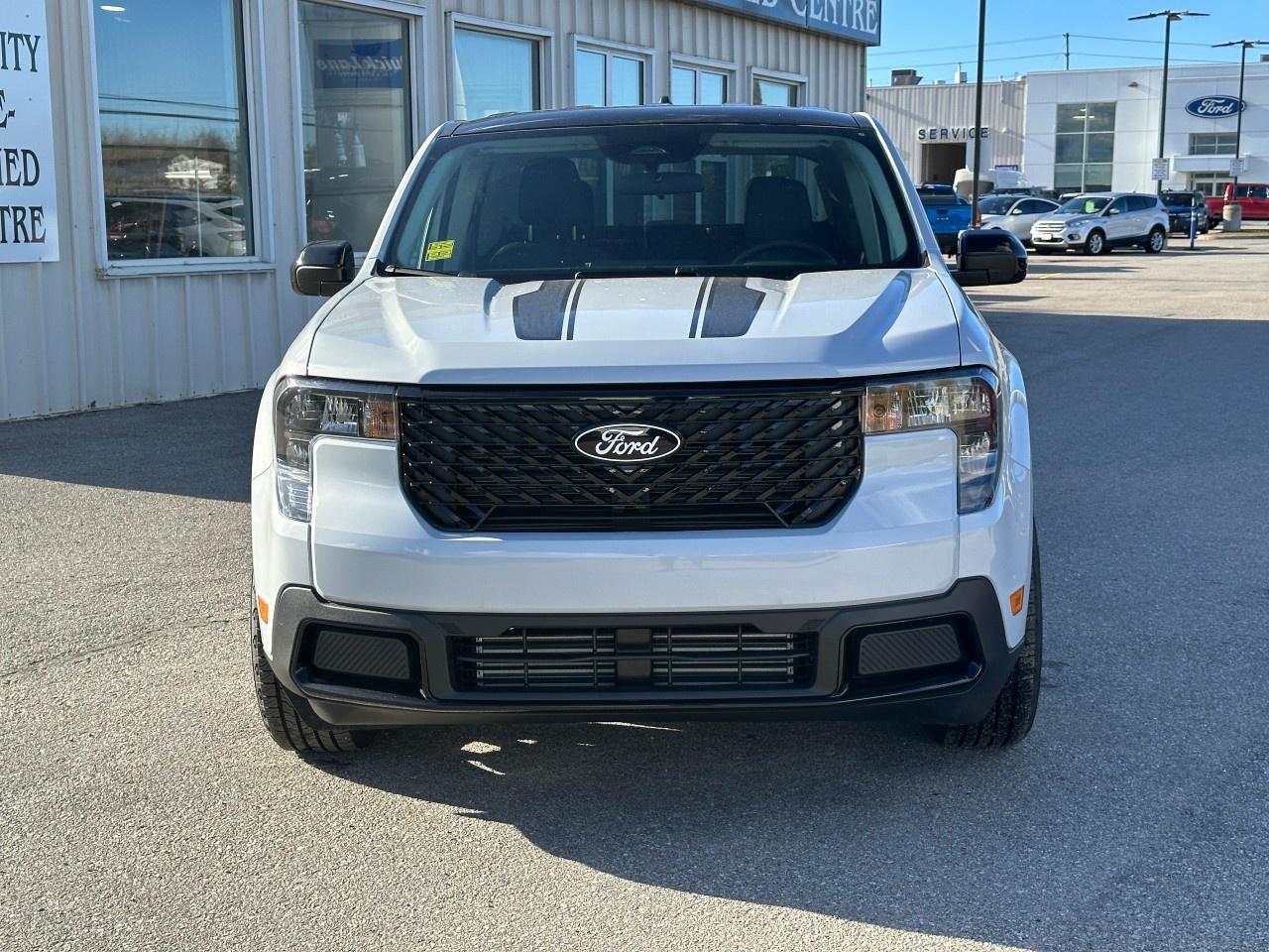 2025 Ford Maverick XLT AWD SuperCrew Photo