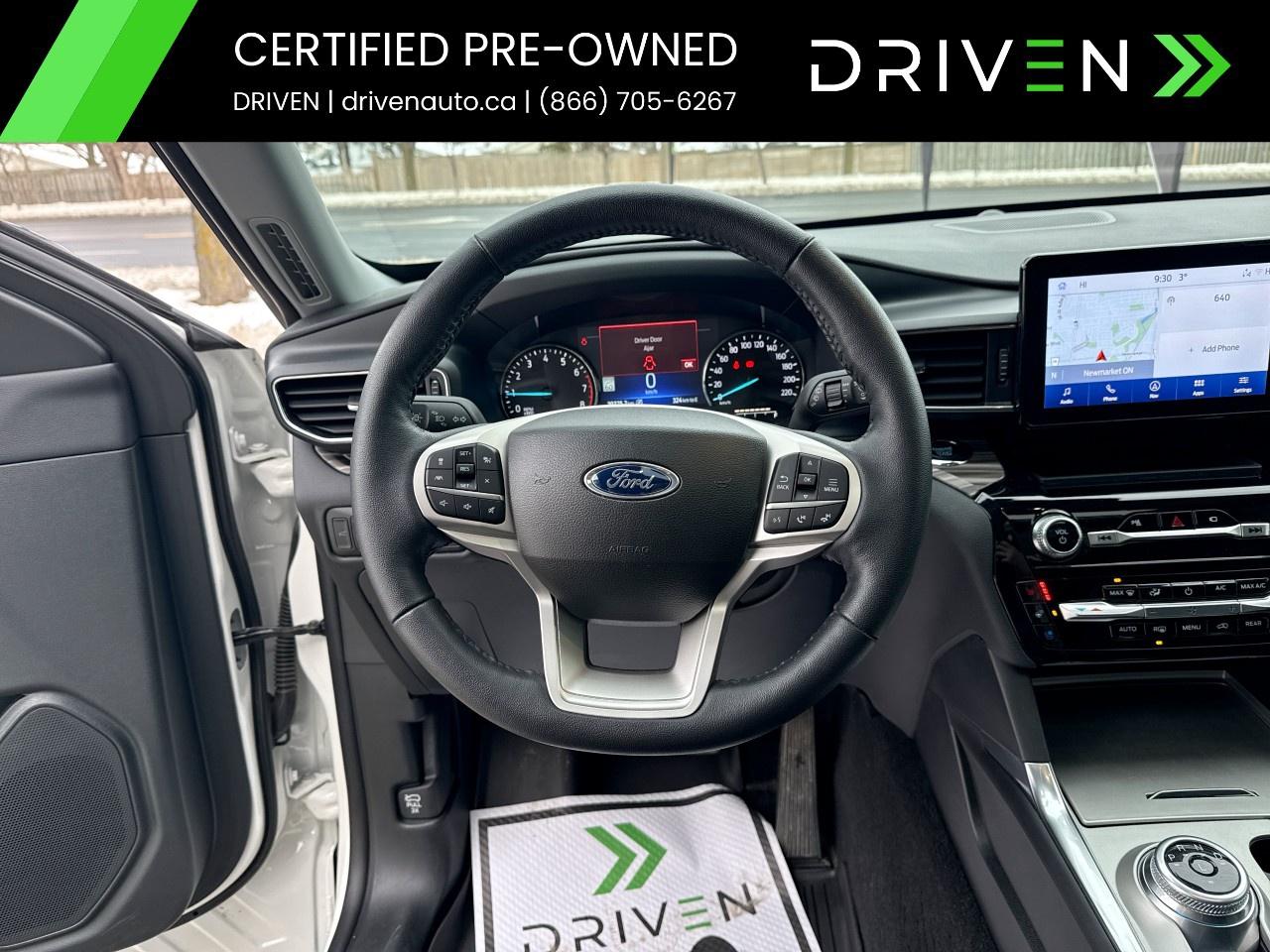 2023 Ford Explorer Limited 4WD Photo