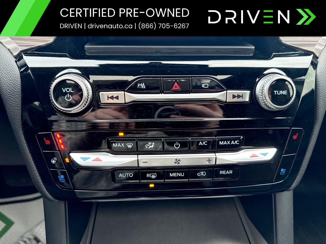 2023 Ford Explorer Limited 4WD Photo