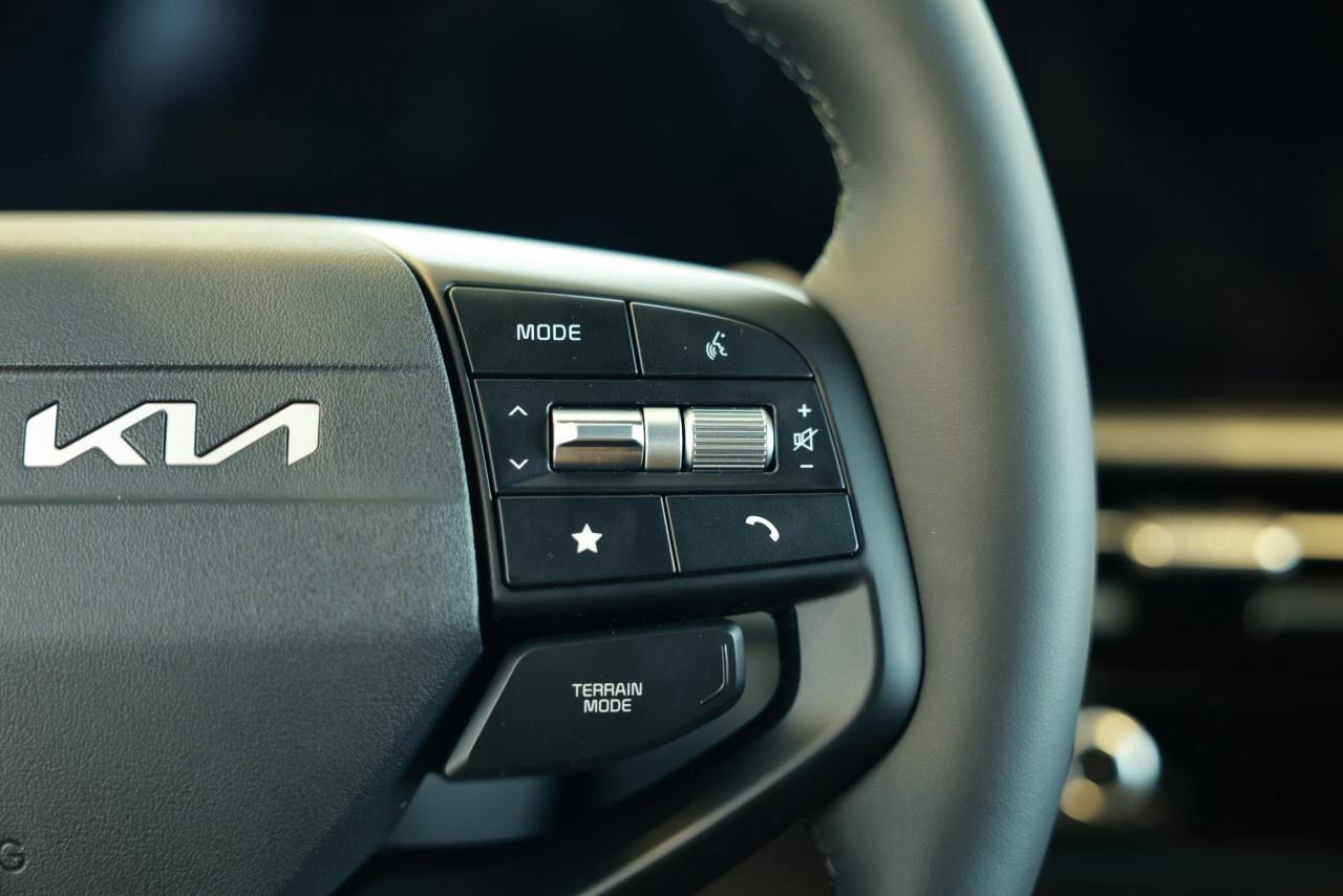 2026 Kia Sportage X-line AWD Photo