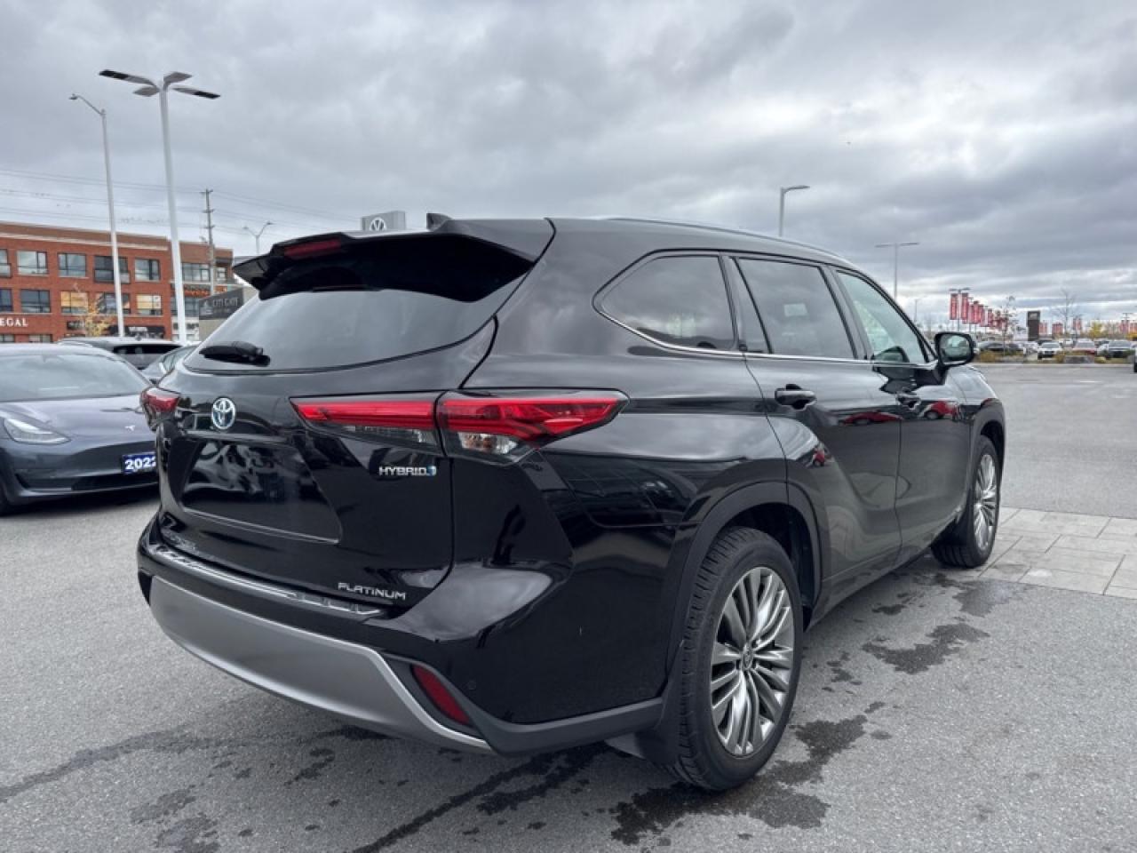 2020 Toyota Highlander HYBRID Limited  - Sunroof Photo