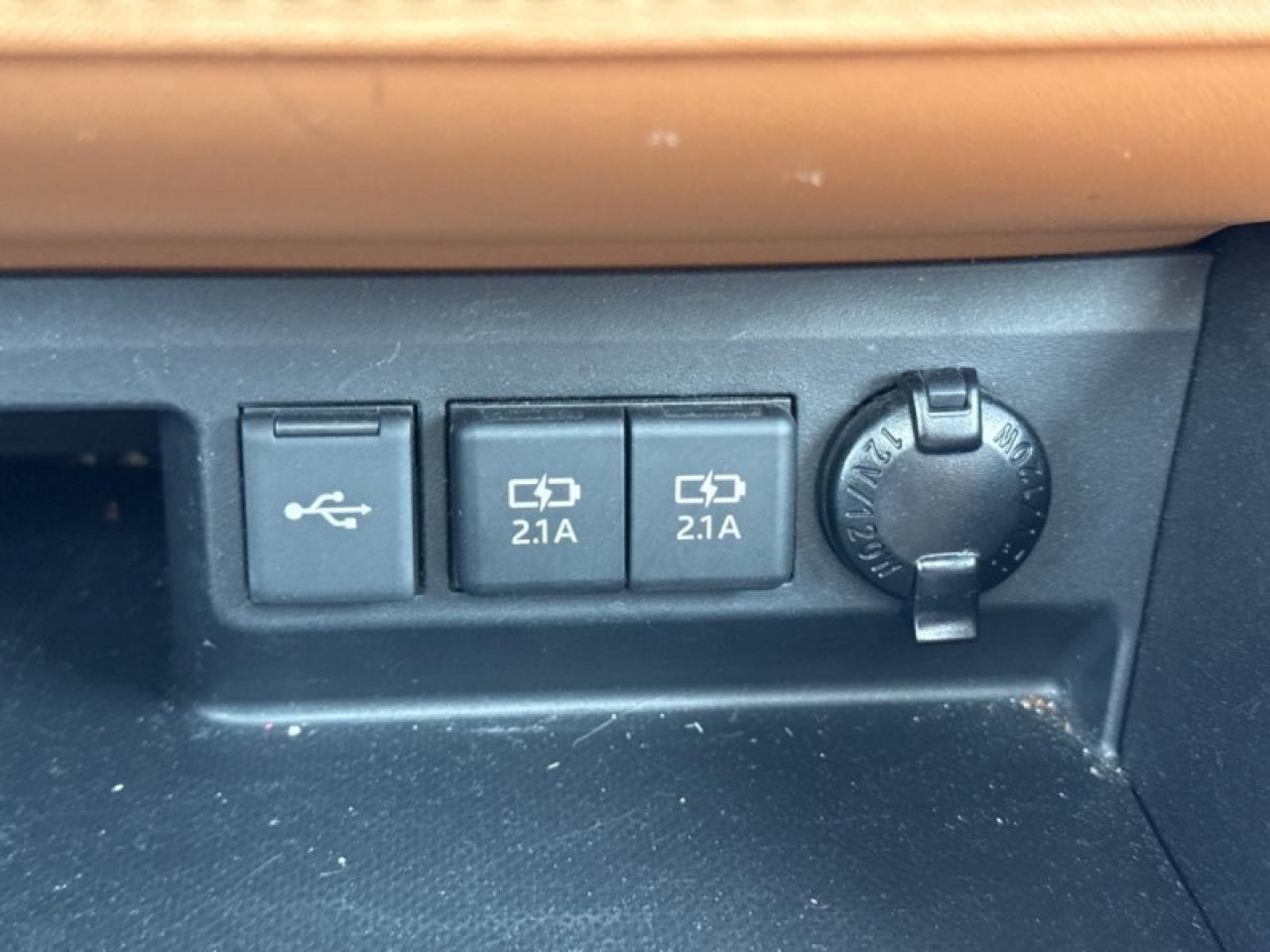 2020 Toyota Highlander HYBRID Limited  - Sunroof Photo