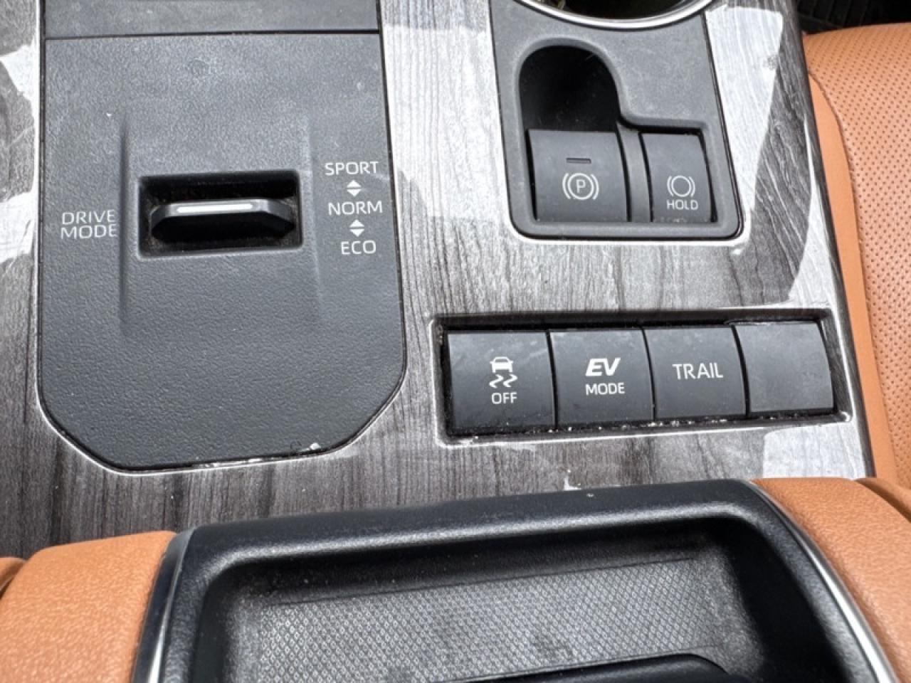 2020 Toyota Highlander HYBRID Limited  - Sunroof Photo