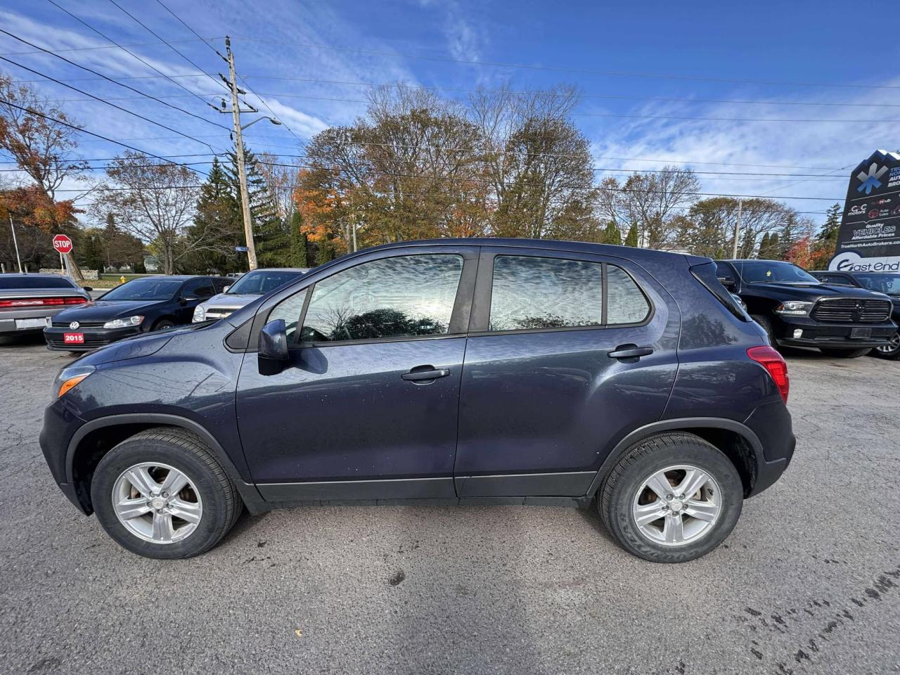 2018 Chevrolet Trax AWD 4dr LS Photo3