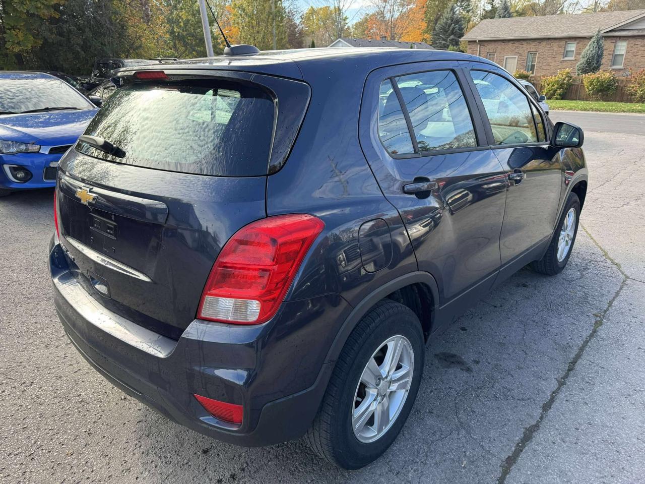 2018 Chevrolet Trax AWD 4dr LS - Photo #8