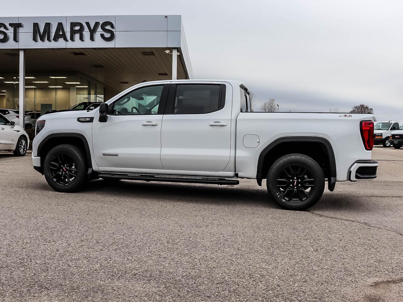 2026 GMC Sierra 1500 ELEVATION Photo4