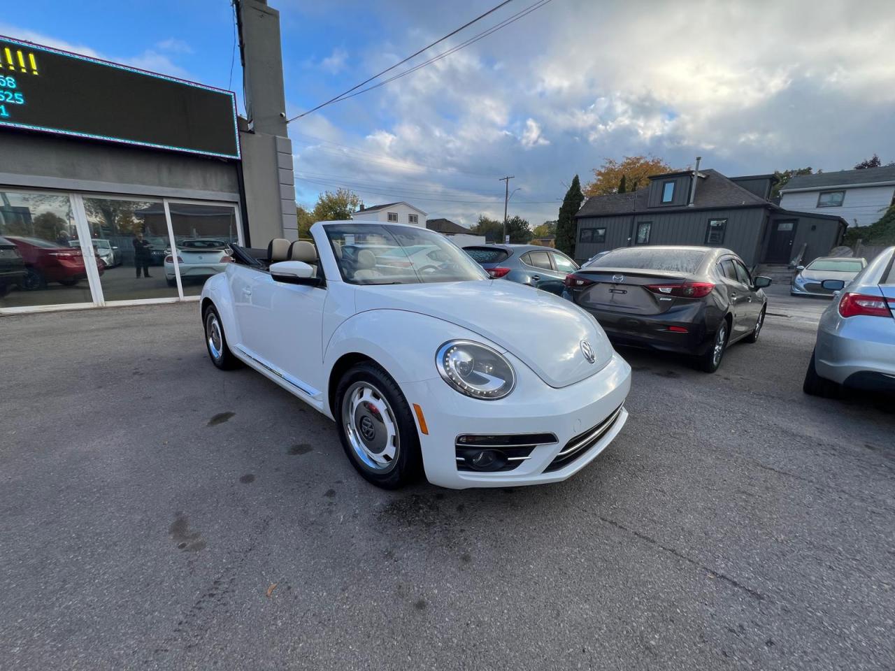 2018 Volkswagen Beetle Classic Photo