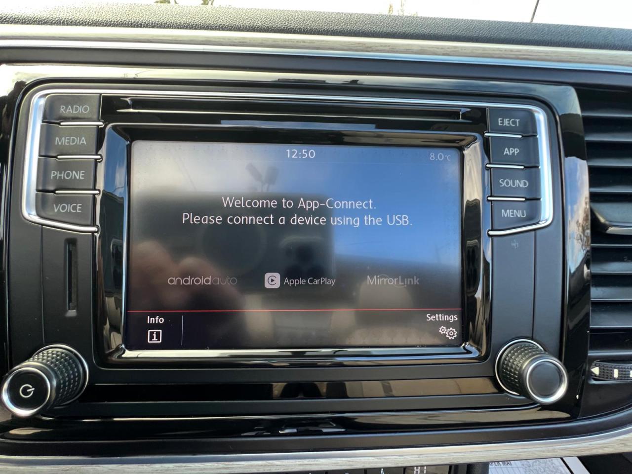 2018 Volkswagen Beetle Classic Photo